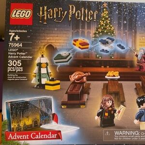 LEGO 2019 Harry Potter Advent Calendar 75964